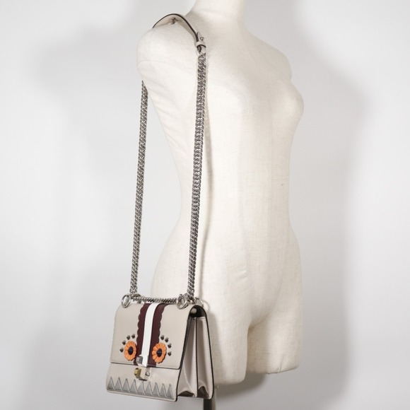 FENDI Cream Shoulder Bag - Picture 7 of 8